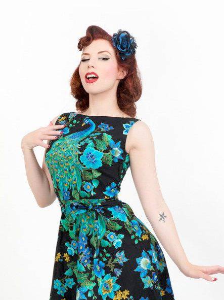 heart-of-haute-monique-dress-peacock-royale-03