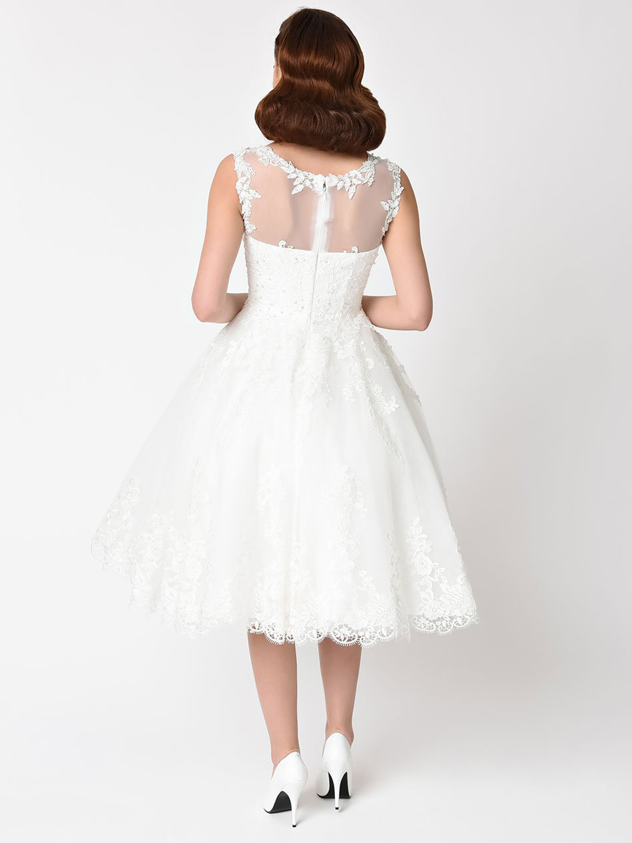 Unique-Vintage-1950s-Style-Ivory-Lace-Riviera-Bridal-Dress-02