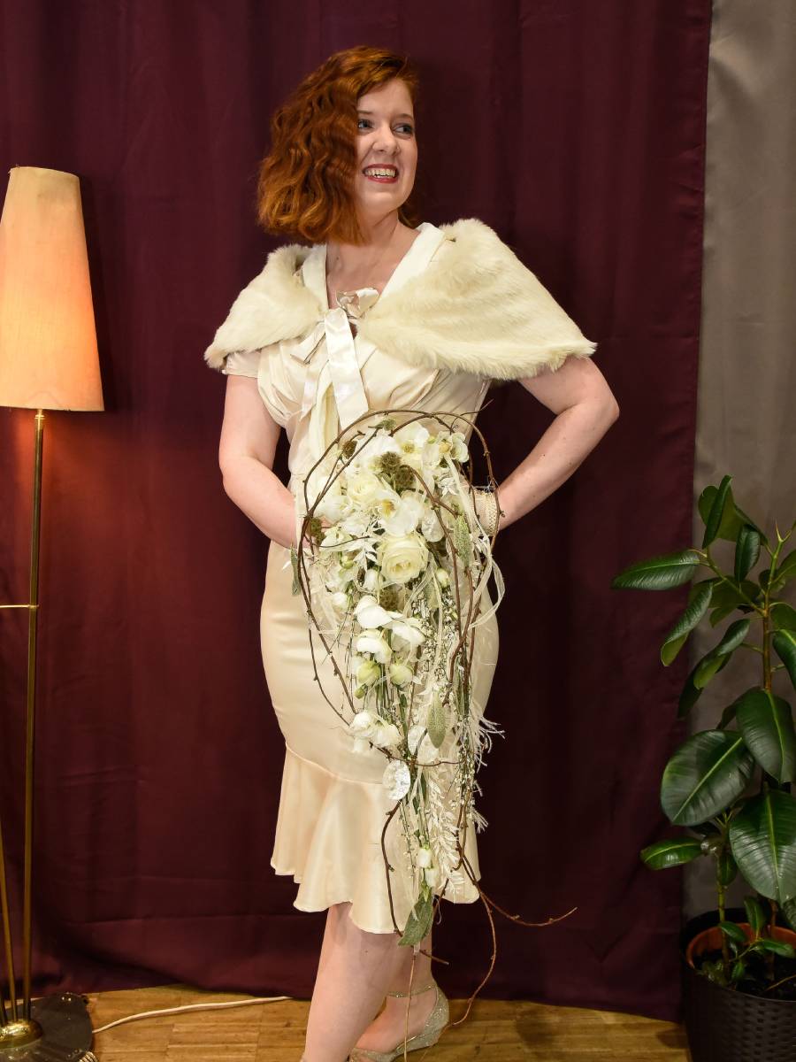 unique-vintage-1940s-holloway-dress-champagne-satin-06-web