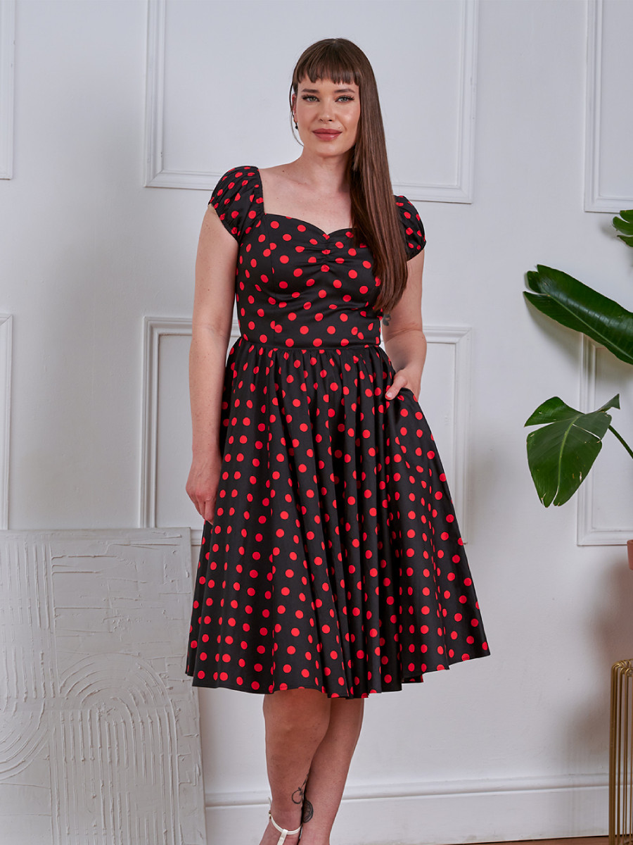 Banned Kleid Marilyn Spot Dress Black Red