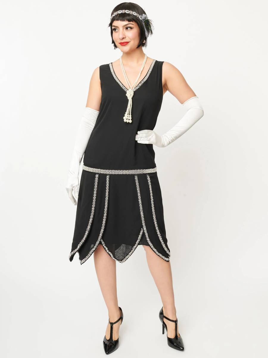 Unique Vintage 1920s Pearl Beaded Petal Flapper Dress Black