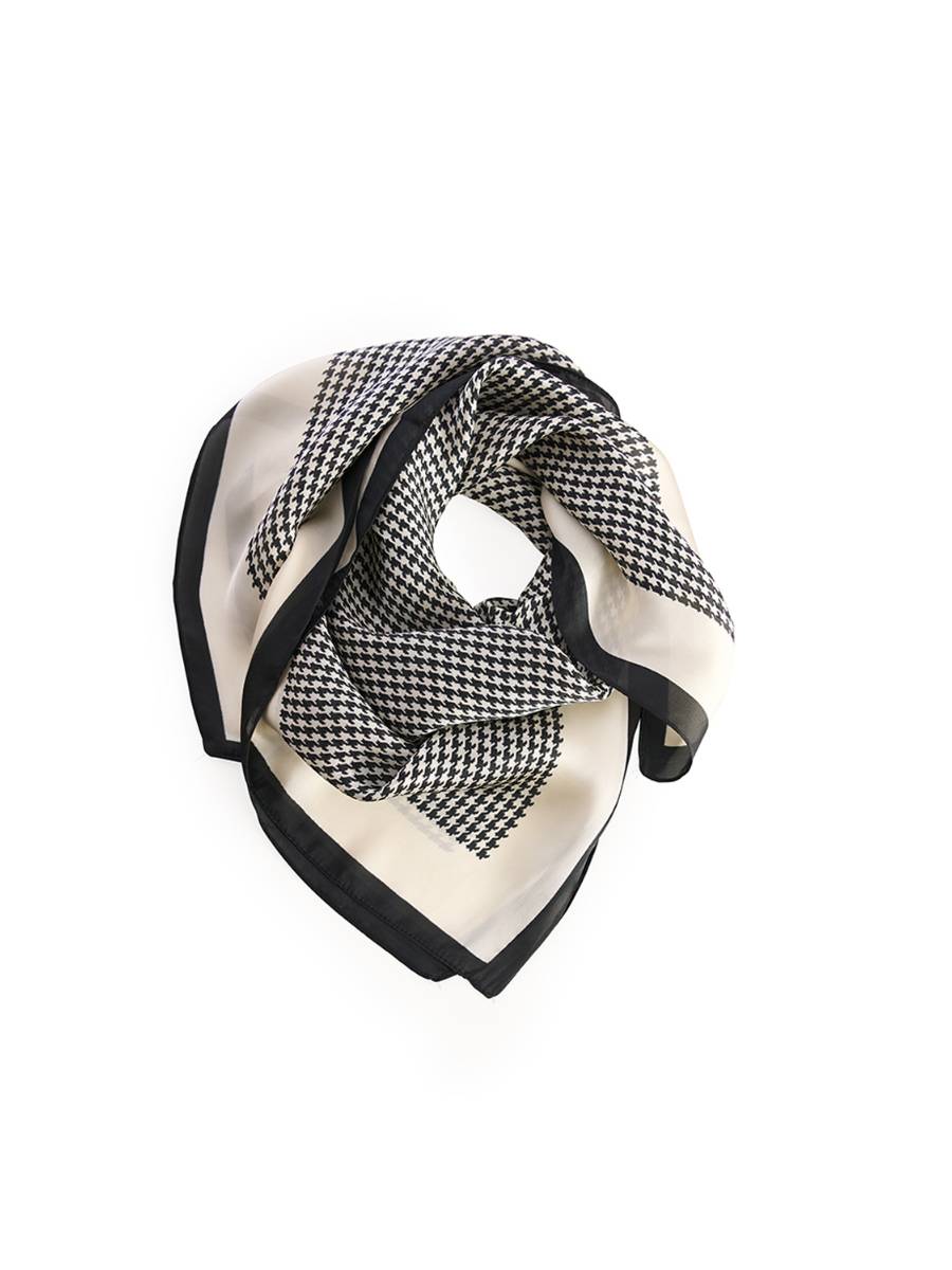 Banned Tuch Calliope Scarf s/w Pepita